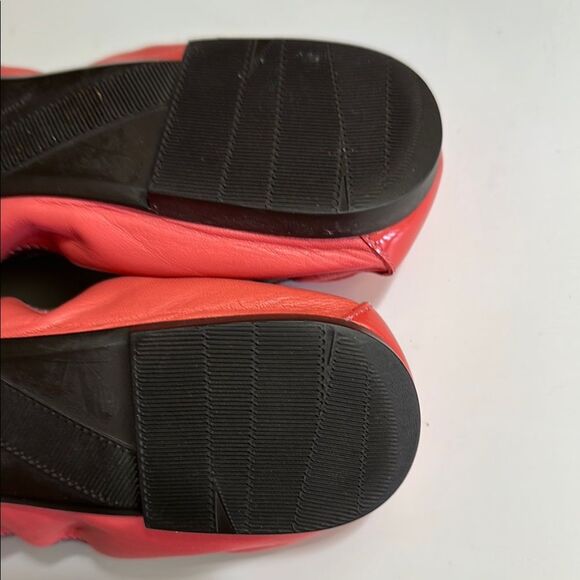 Ferragamo Elasticated Ballet Flats Shoes Sz 10M Made in Italy Coral - Picture 10 of 15